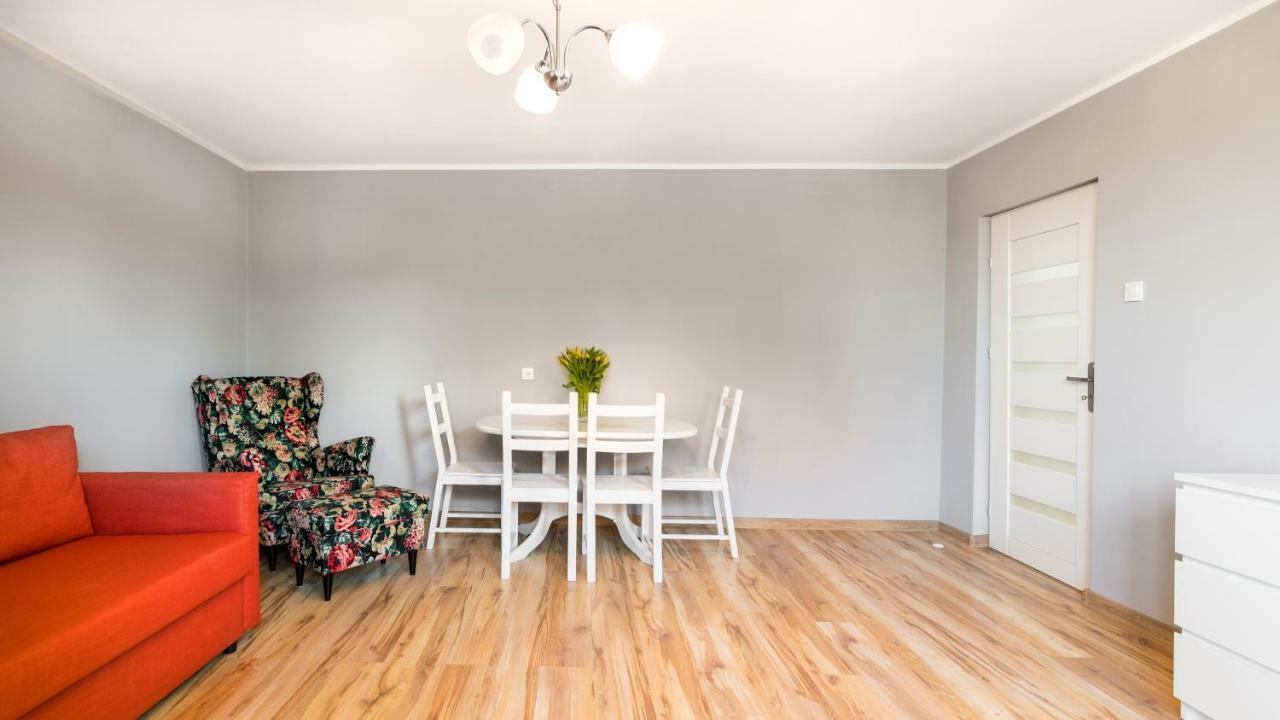 Apartemen 62 m² dengan 2 kamar tidur dan 1 kamar mandi pribadi di Daerah Pinggiran Kota Tua Gdansk Bagian luar foto
